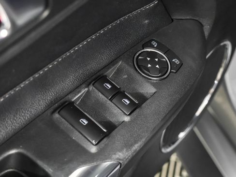 Used 2022 Ford Mustang Premium RWD image 35