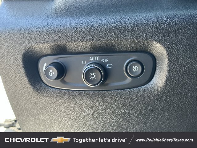Used 2021 Chevrolet Traverse LT FWD image 24