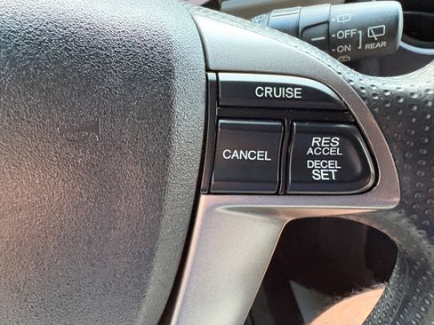 Used 2015 Honda Pilot LX image 33
