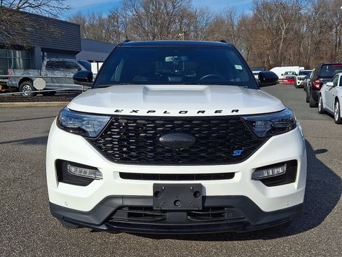 Used 2024 Ford Explorer ST w/ Equipment Group 401A image 3