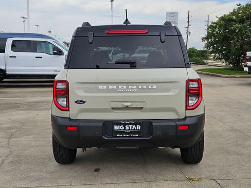Used 2025 Ford Bronco Sport Outer Banks w/ Outer Banks Tech Package+ AWD/4WD image 6