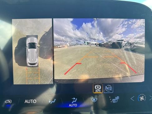 New 2026 Chevrolet Equinox EV LT image 26