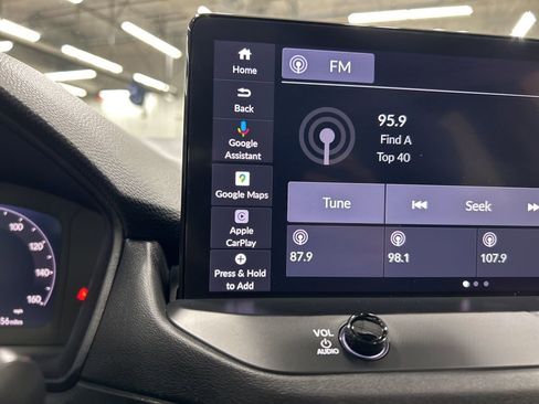 Used 2023 Honda Accord Touring image 19