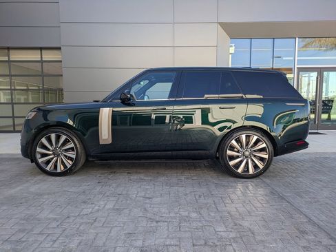 New 2026 Land Rover Range Rover SV image 7