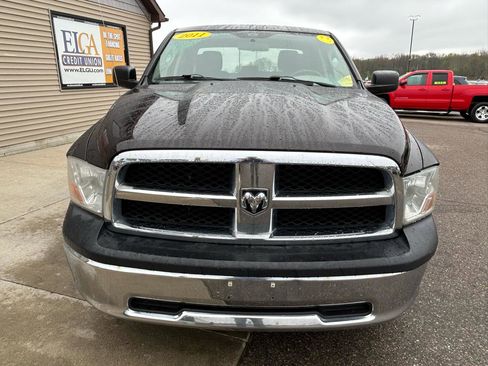 Used 2011 RAM 1500 ST w/ SXT Appearance Group AWD/4WD image 2