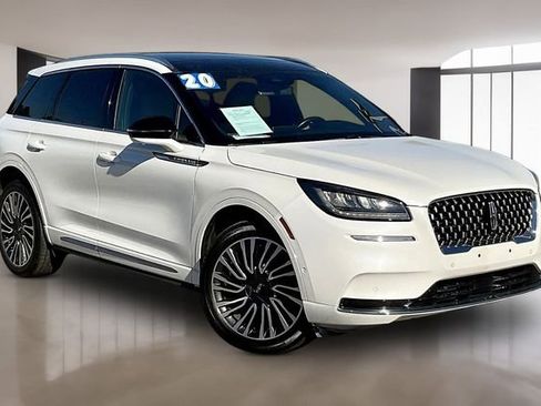 Used 2020 Lincoln Corsair Reserve w/ Equipment Group 201A image 3