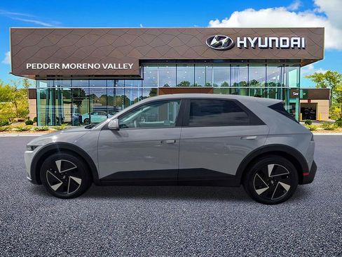 New 2026 Hyundai Ioniq 5 SE RWD image 6