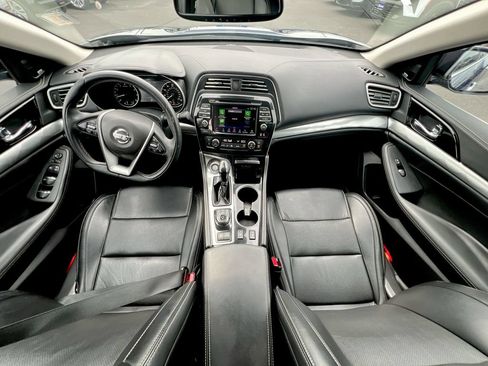 Used 2022 Nissan Maxima SL FWD image 18