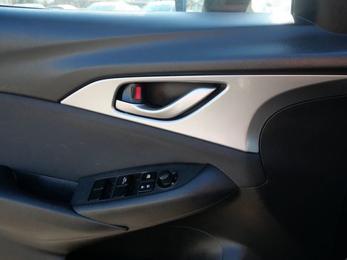 Used 2017 MAZDA CX-3 Sport image 13