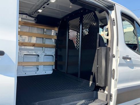 Used 2023 Ford Transit 250 Low Roof w/ Exterior Upgrade Package RWD image 10