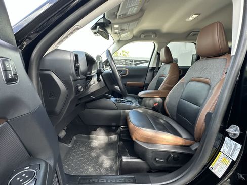 Used 2023 Ford Bronco Sport Outer Banks image 2