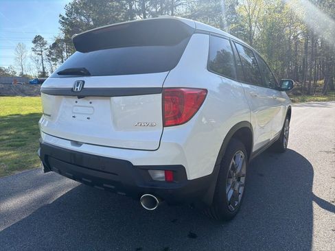 Used 2023 Honda Passport EX-L image 9