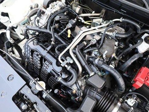 Used 2025 Nissan Altima 2.5 SV FWD image 24