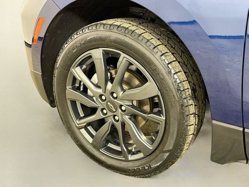 Used 2023 Chevrolet Equinox RS AWD/4WD image 33