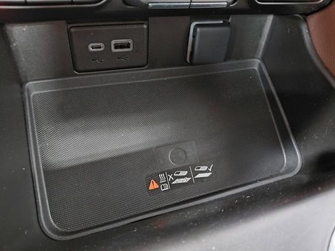 Certified 2023 Chevrolet Suburban High Country w/ Premium Package 2 image 39