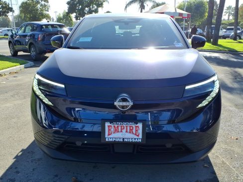 New 2026 Nissan Leaf S+ w/ Illuminated Package image 2