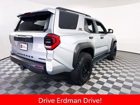 Certified 2026 Toyota 4Runner TRD Off-Road Premium AWD/4WD image 23