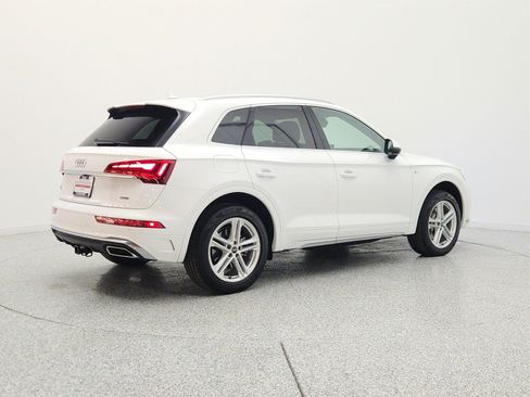 Used 2023 Audi Q5 e Premium Plus w/ Premium Plus Package AWD/4WD image 5