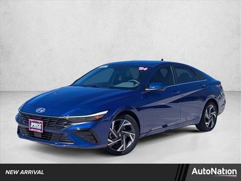 Used 2024 Hyundai Elantra SEL w/ Convenience Package FWD image 1