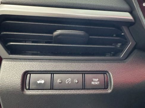 Used 2019 Nissan Altima 2.5 SR w/ SR Premium Package image 14