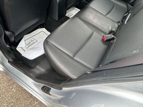 Used 2012 Subaru Impreza 2.0i Limited AWD/4WD image 9