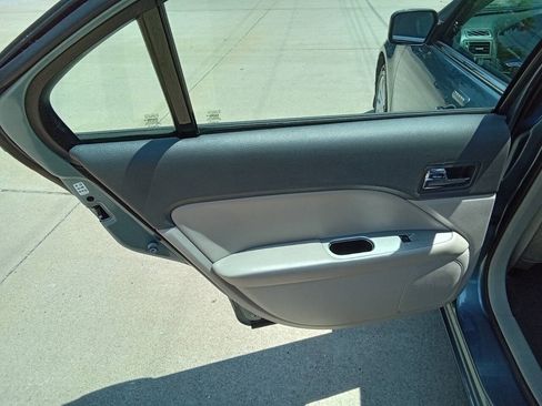 Used 2011 Ford Fusion Hybrid w/ 501A Rapid Spec Order Code FWD image 14
