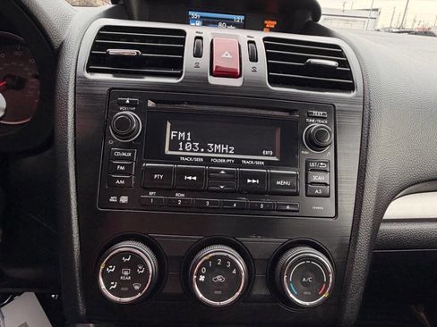 Used 2015 Subaru Forester 2.5i w/ Alloy Wheel Package image 19