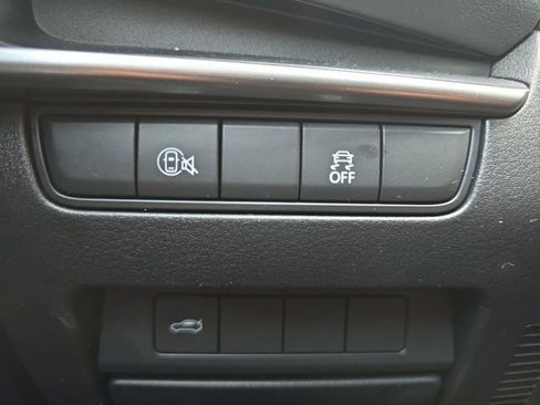 Used 2025 MAZDA MAZDA3 s image 10