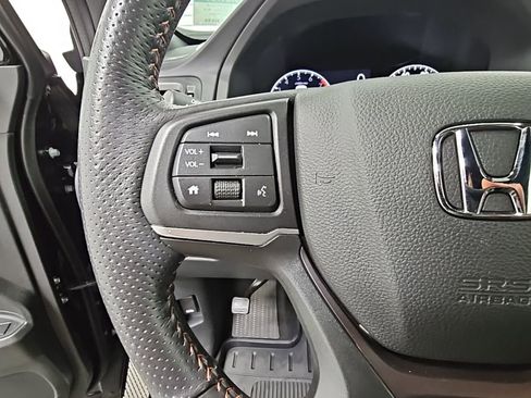 Used 2025 Honda Ridgeline TrailSport image 27