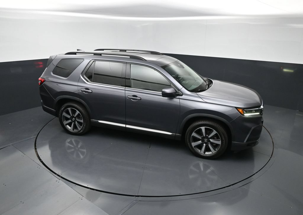 Used 2023 Honda Pilot Elite image 30