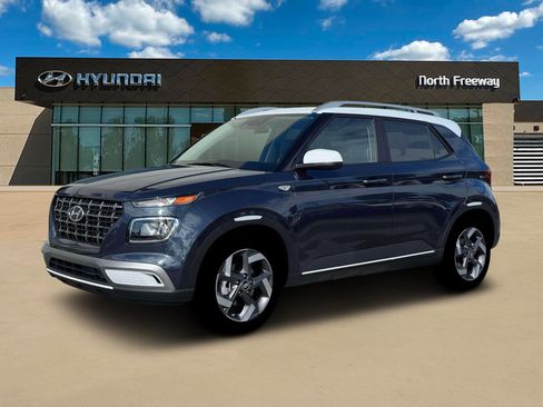 New 2026 Hyundai Venue SEL image 2
