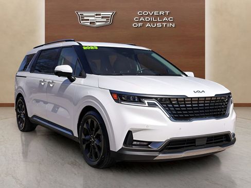 Used 2023 Kia Carnival SX Prestige image 6