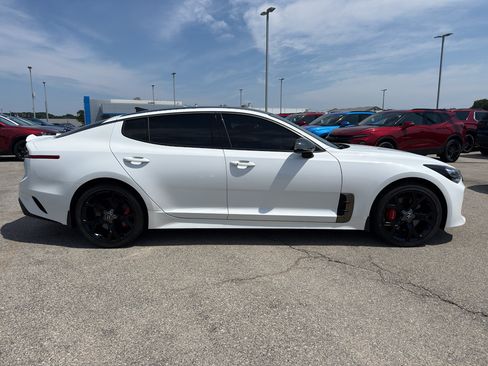 Used 2019 Kia Stinger GT AWD/4WD image 4