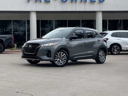 Used 2024 Nissan Kicks SR