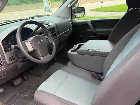 Used 2006 Nissan Titan XE AWD/4WD image 9