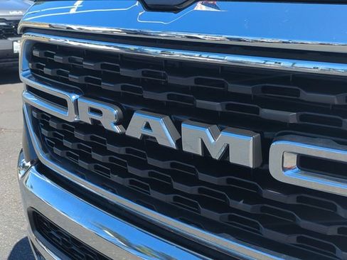Used 2022 RAM 1500 Big Horn RWD image 10