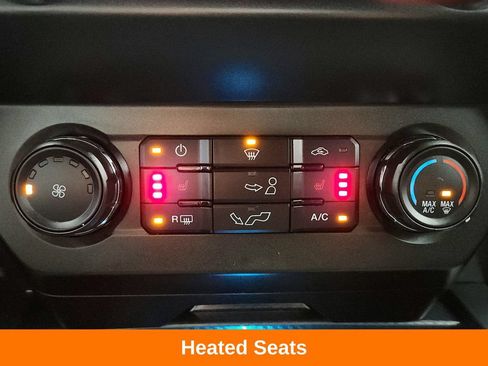 Used 2019 Ford F150 XLT w/ Equipment Group 302A Luxury AWD/4WD image 16