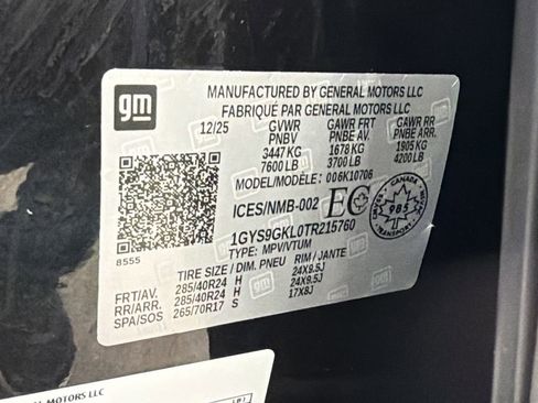 Used 2026 Cadillac Escalade Platinum Sport AWD/4WD image 44