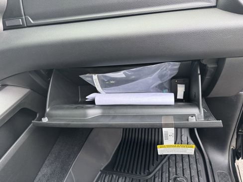 New 2026 RAM 1500 Lone Star AWD/4WD image 37