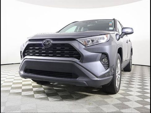 Used 2021 Toyota RAV4 XLE Premium FWD image 2