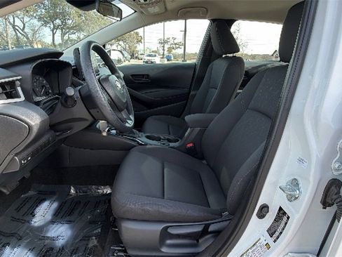 Used 2024 Toyota Corolla LE image 16