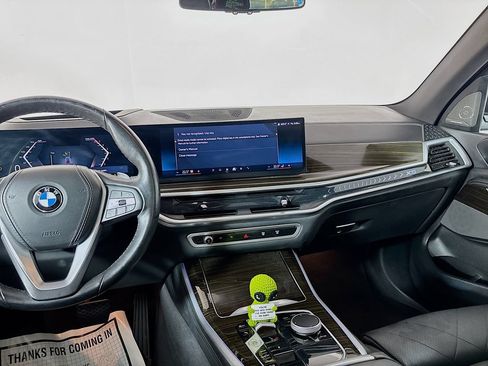 Used 2024 BMW X5 xDrive40i AWD/4WD image 24