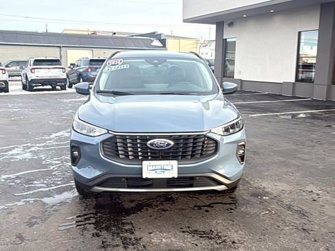 New 2026 Ford Escape SE image 2