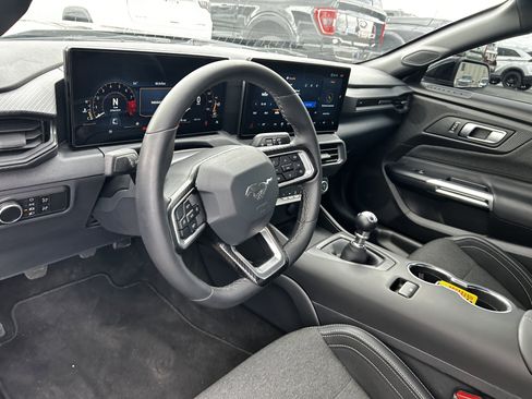 Used 2025 Ford Mustang GT image 10
