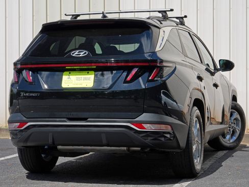 Used 2022 Hyundai Tucson SEL FWD image 4