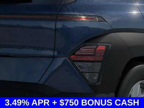 New 2026 Hyundai Kona SE image 12