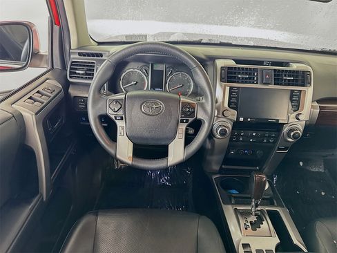 Used 2022 Toyota 4Runner Limited image 19