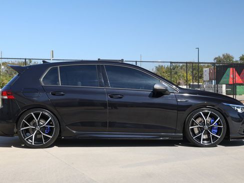 Used 2023 Volkswagen Golf R 2.0T image 18