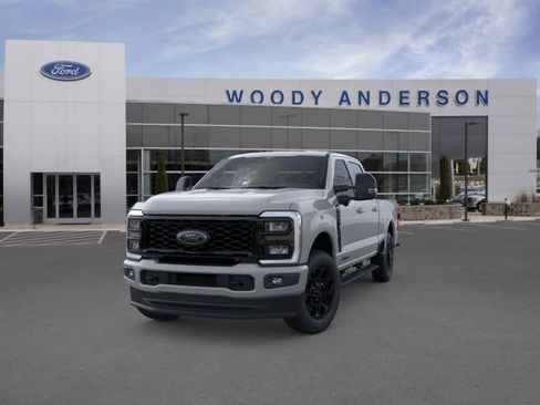 New 2026 Ford F250 XLT w/ XLT Premium Package AWD/4WD image 2
