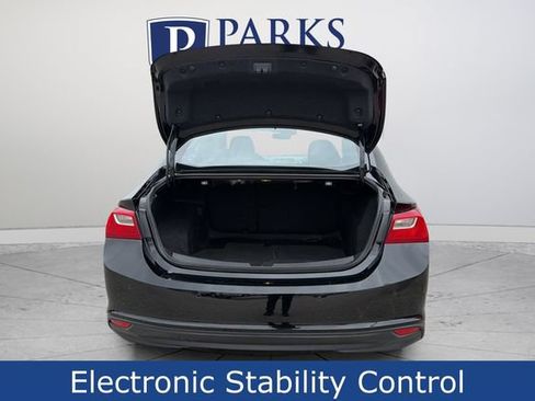 Used 2025 Chevrolet Malibu LT FWD image 20